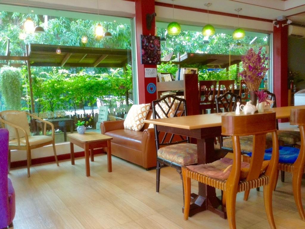 Chanchala Cafe & Hostel HHQ Exterior photo